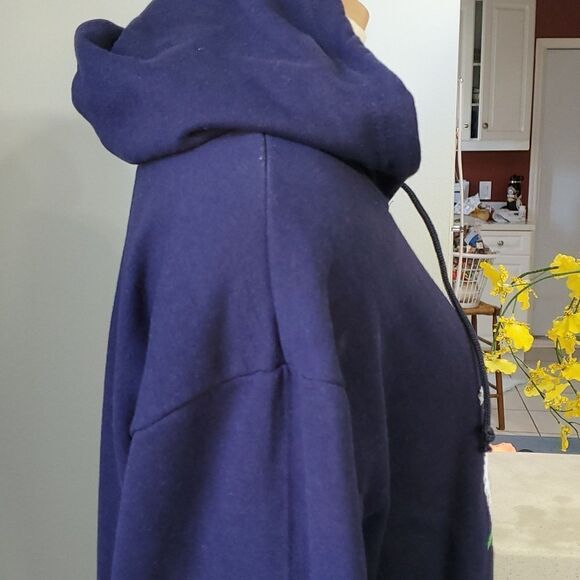 Jerusalem hoodie, XL navy blue, with three white doves. Excellent used condition - Picture 5 of 8